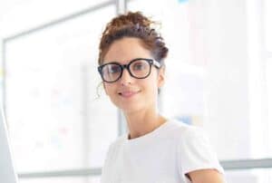 secretary-in-eyeglasses-2021-09-24-02-55-31-utc_11zon-2148862